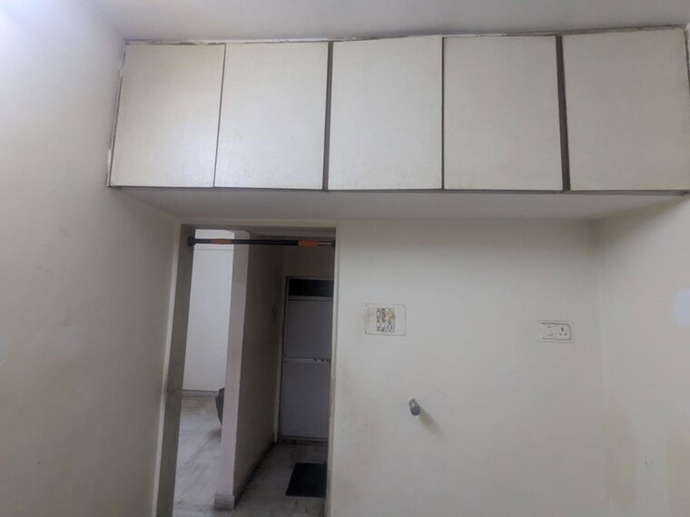 Room, lok-rachana 2 Bedroom 1000 Sq.Ft. Apartment In Mulund West Mumbai 10134916