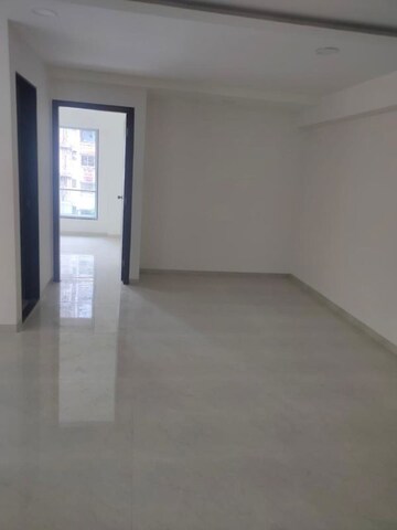 Room in 2 BHK Apartment at Hiranimanthan Shree Ganesh Krupa CHS, Kurla East – for Rent