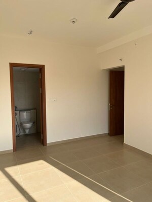 Room in 2 BHK Apartment at Bhartiya City Nikoo Homes 4, Thanisandra Main Road – for Rent