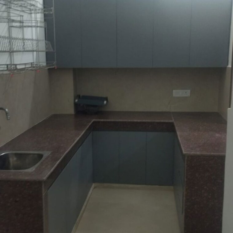Kitchen, sector 2 Commercial Office Space 3075 Sq.Ft. In Sector 2 Noida 10135008