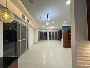 Room in 4 BHK Apartment at Thirumalai Nagar Annexe – for Sale