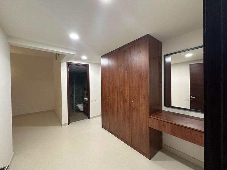 Room, thirumalai nagar annexe 4 Bedroom 4025 Sq.Ft. Apartment In Thirumalai Nagar Annexe Chennai 10135038