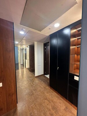 Room in 4 BHK Apartment at Thirumalai Nagar Annexe – for Sale