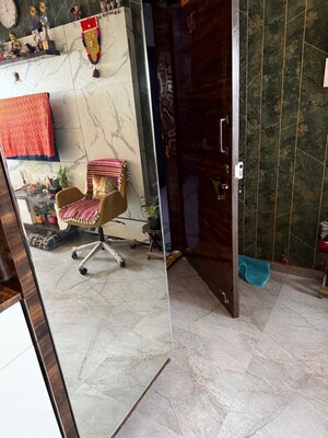 Room in 1 BHK Apartment at Shreeji Villa, Matunga West – for Sale