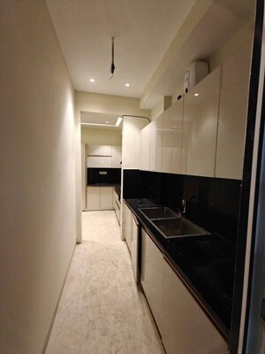 Kitchen in 3 BHK Builder Floor at Queens Plaza, Sector 43 – for Rent