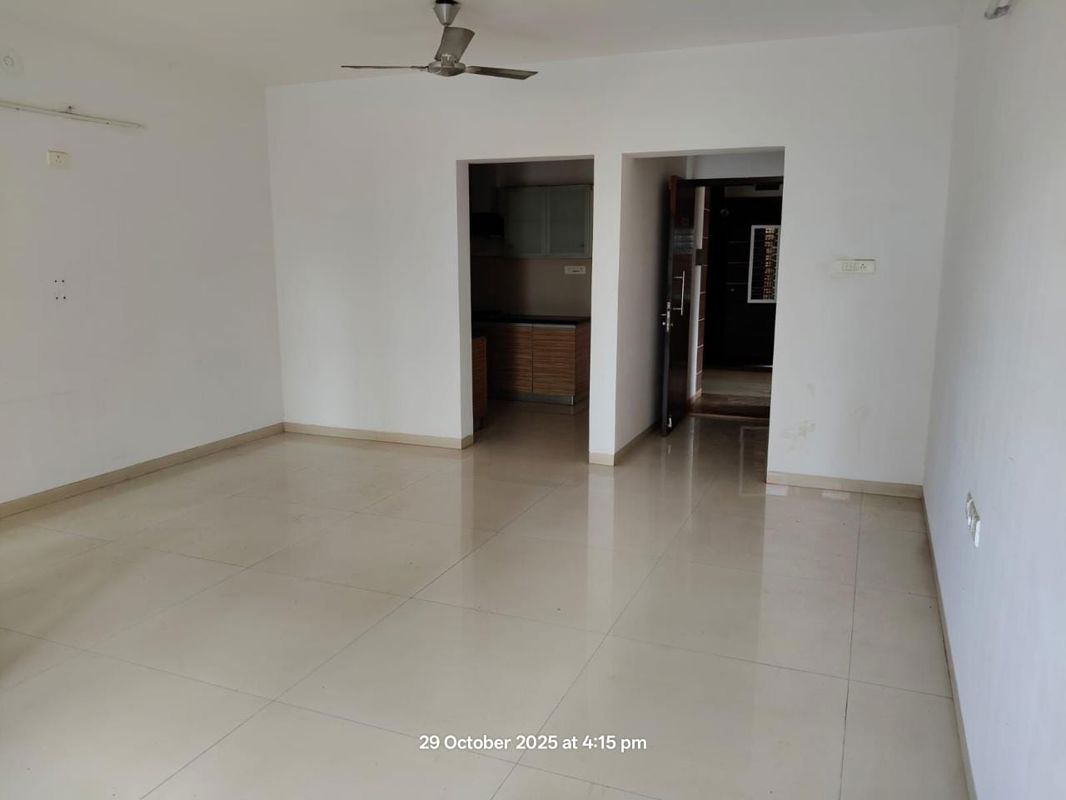 2 BHK + Pooja Room Apartment For Rent in Pride Valencia