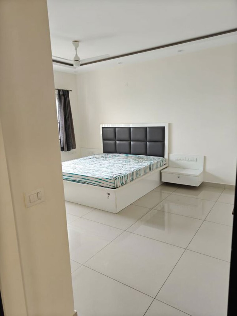 Master Bedroom, legacy-eldora 3 Bedroom 2350 Sq.Ft. Apartment In Jakkuru Bangalore 10135203