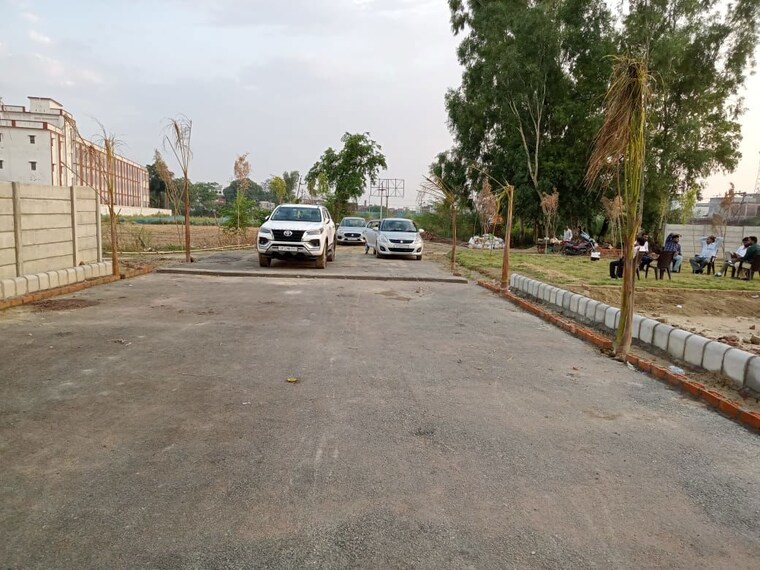 undefined, gosainganj  121 Sq.Yd. Plot In Gosainganj Lucknow 10135081