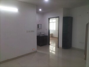 Room in 3 BHK Apartment at Lanco Hills Apartments, Manikonda – for Rent