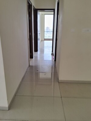 3 BHK Apartment For Rent in Runwal Sanctuary, Mulund West