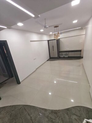 Room in 2 BHK Apartment at Kanti Apartments, Bandra West – for Rent