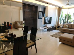 2 BHK Apartment For Sale in Everest Apartments Malabar Hill, Malabar Hill