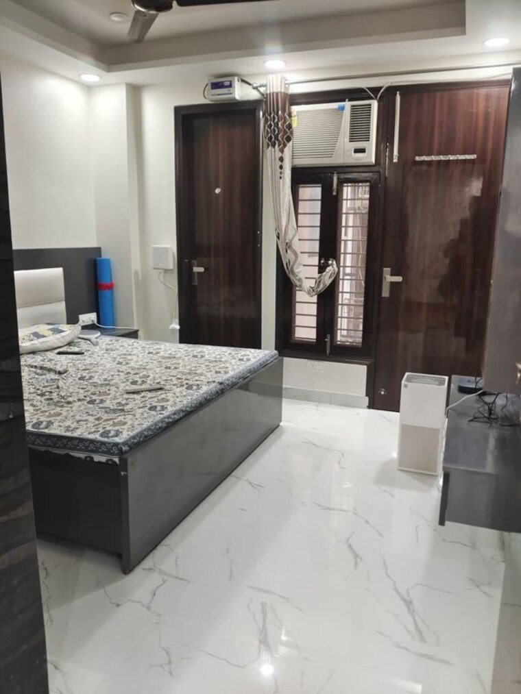 Kitchen, rof-portico 1.5 Bedroom 900 Sq.Ft. Builder Floor In Sector 43 Gurgaon 10135561