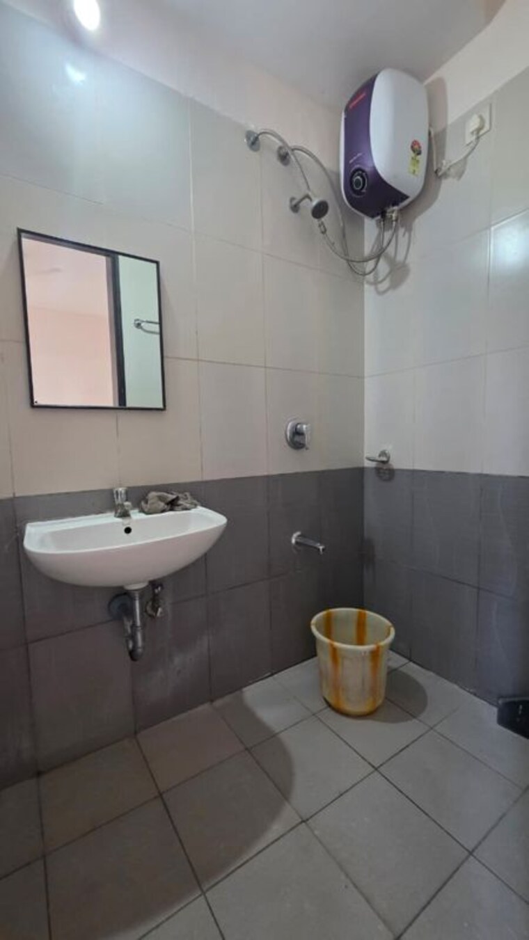 Bathroom, nanded-asawari 3 Bedroom 1128 Sq.Ft. Apartment In Nanded Pune 10135790