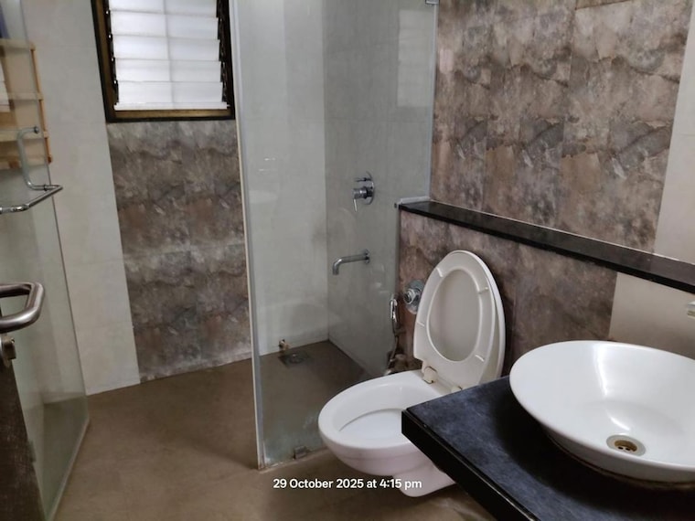 Bathroom, kumar-peninsula 3 Bedroom 1305 Sq.Ft. Apartment In Baner Pune 10135798