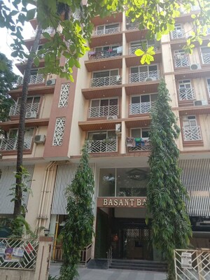 2 BHK Apartment For Rent in Westin Basant Bahar, Kandivali West