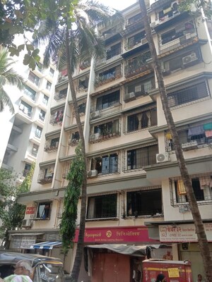 2 BHK Apartment For Rent in Sukh Shanti CHS Kandivali, Kandivali West