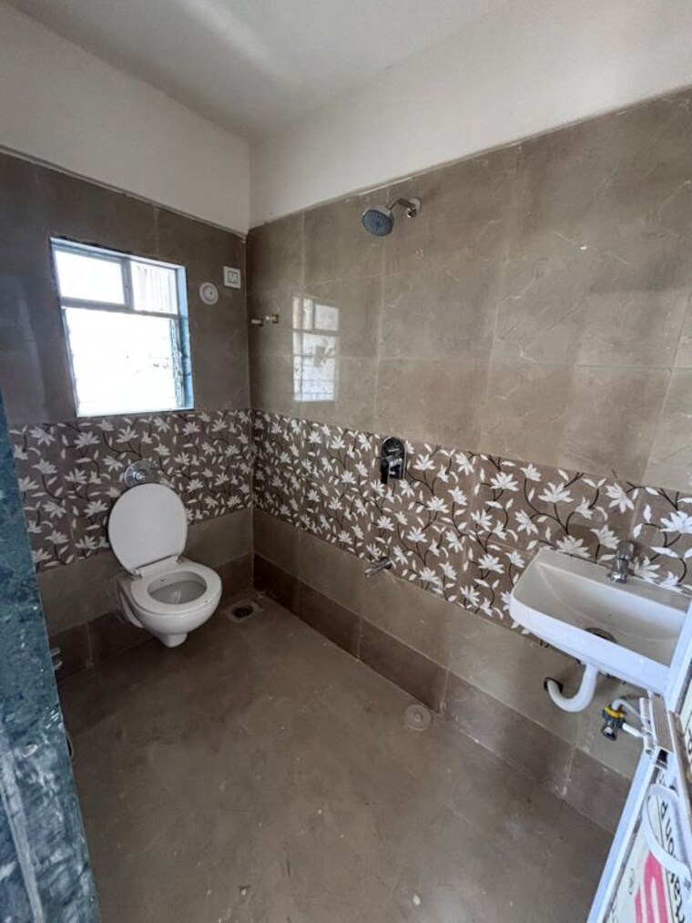 Bathroom, anushka-arya-greens 1 Bedroom 326 Sq.Ft. Apartment In Bhandup West Mumbai 10135289