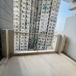2 BHK + Pooja Room Apartment For Rent in Pareena Micasa