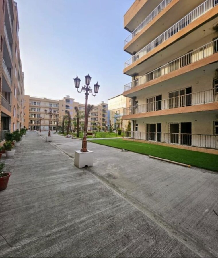 Exterior View, uninav-utopia 4 Bedroom 2650 Sq.Ft. Apartment In Morti Ghaziabad 10135909