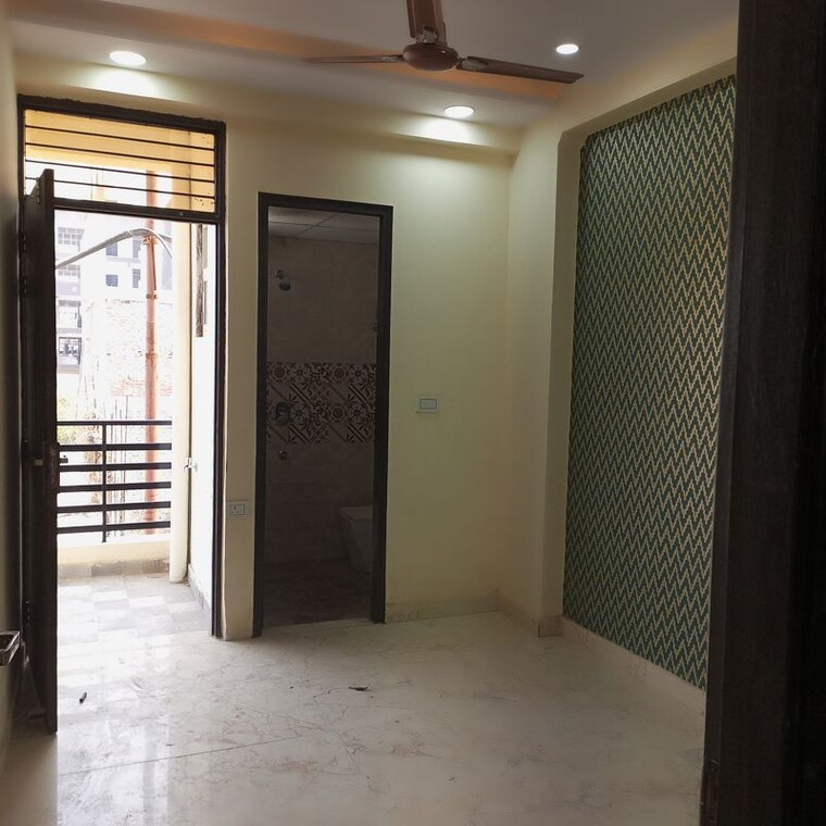 Room, msp-arihant-apartments 2 Bedroom 950 Sq.Ft. Builder Floor In Sector 73 Noida 10135979