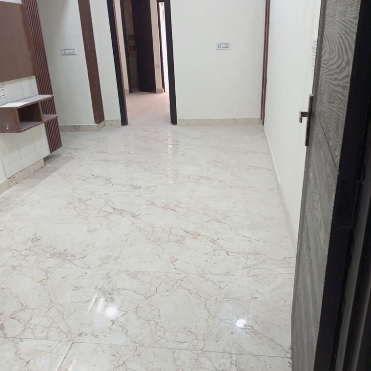 Room, msp-arihant-apartments 2 Bedroom 950 Sq.Ft. Builder Floor In Sector 73 Noida 10135979