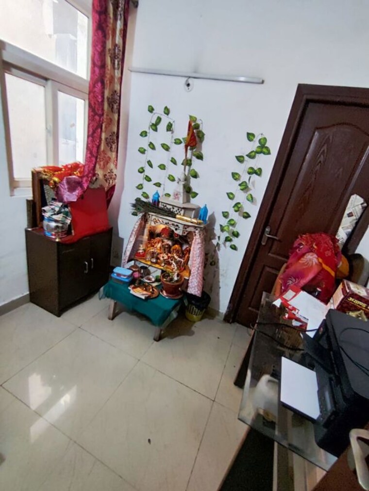 Living Room, amrapali-zodiac 3.5 Bedroom 1550 Sq.Ft. Apartment In Sector 120 Noida 10135917