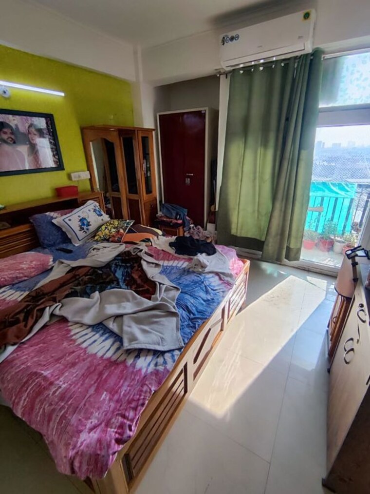 Bedroom, amrapali-zodiac 3.5 Bedroom 1550 Sq.Ft. Apartment In Sector 120 Noida 10135917