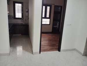 Room in 2 BHK Builder Floor at Sector 46 – for Rent