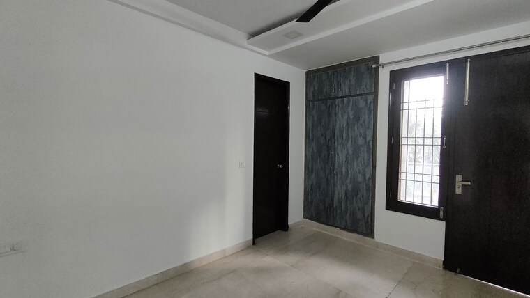 Room, sector 45 3 Bedroom 2100 Sq.Ft. Builder Floor In Sector 45 Gurgaon 10136032