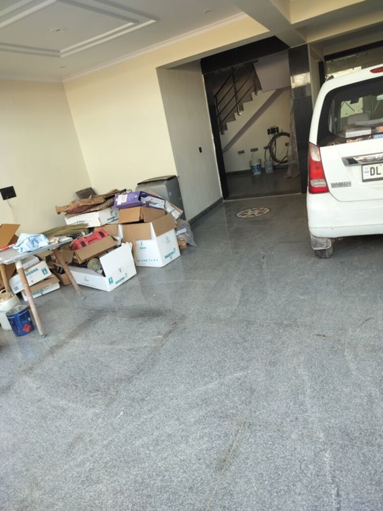  Parking, sector 33 2 Bedroom 1120 Sq.Ft. Builder Floor In Sector 33 Gurgaon 10136034