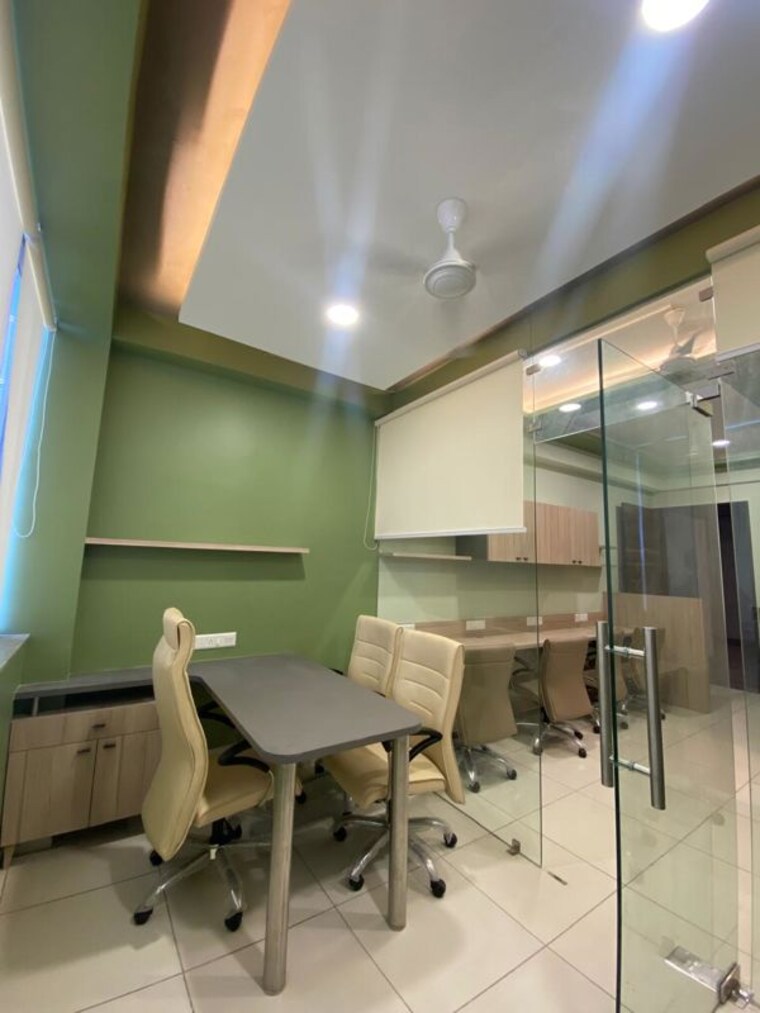 Team Area, united-world-trade-tower Commercial Office Space 510 Sq.Ft. In Makarba Ahmedabad 10136017