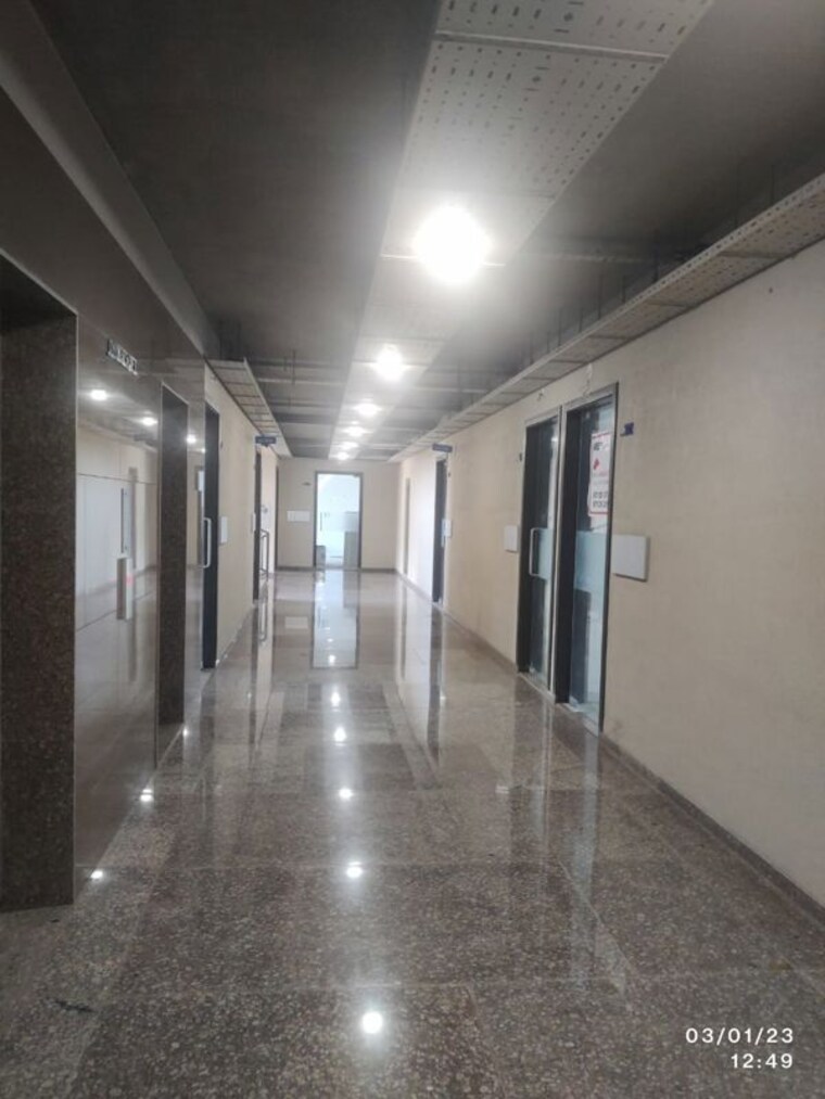 undefined, united-world-trade-tower Commercial Office Space 510 Sq.Ft. In Makarba Ahmedabad 10136017