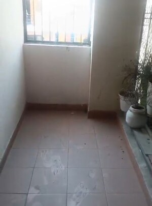 Bathroom in 3 BHK Builder Floor at Vaishali Sector 5 – for Rent
