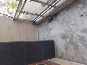 Furnished Amenities in 2 BHK Apartment at Sector 63a – for Rent