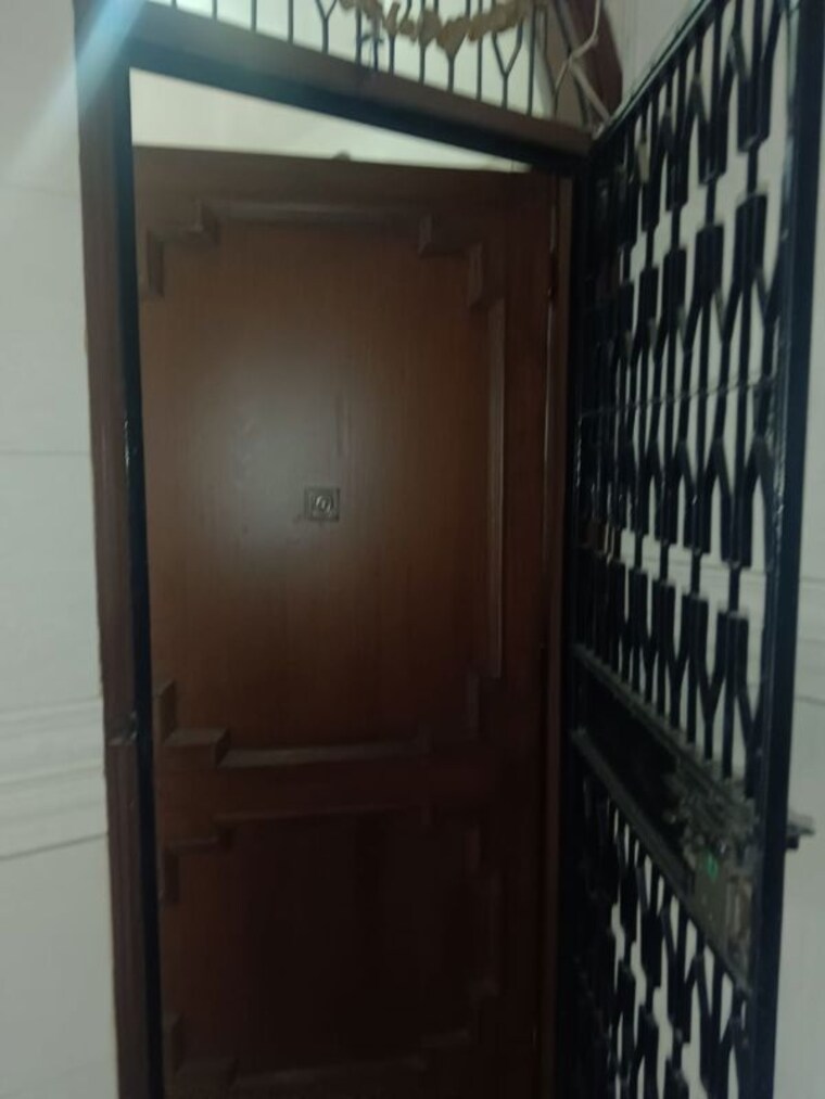 undefined, hauz khas 3 Bedroom 2700 Sq.Ft. Builder Floor In Hauz Khas Delhi 10136091
