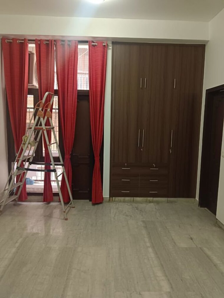 Bedroom, hauz khas 3 Bedroom 2700 Sq.Ft. Builder Floor In Hauz Khas Delhi 10136091