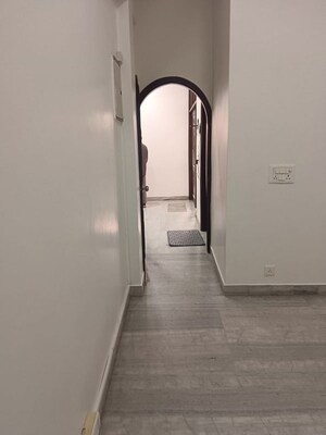 Building Lobby in 3 BHK Builder Floor at Hauz Khas – for Rent