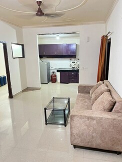 1 BHK + Pooja Room Builder Floor For Rent in Sector 48