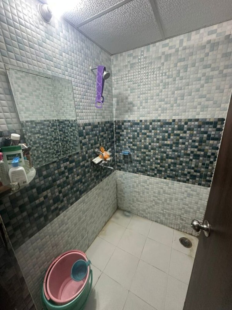 Bathroom, sg-andour-heights 1 Bedroom 322 Sq.Ft. Apartment In Sector 71 Gurgaon 10136127