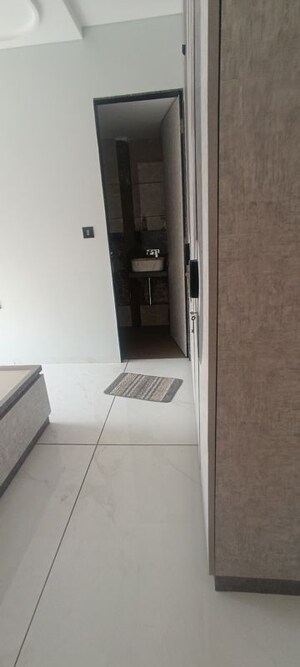 Bathroom in 1 BHK Apartment at Nerul – for Rent