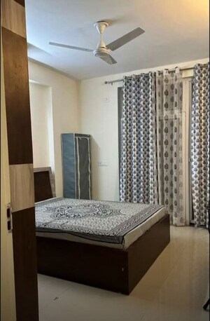 Bedroom in 3 BHK Apartment at Omaxe The Palace, Gomti Nagar – for Rent