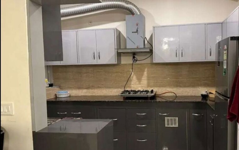 Kitchen, omaxe-the-palace 3 Bedroom 1550 Sq.Ft. Apartment In Gomti Nagar Lucknow 10136266