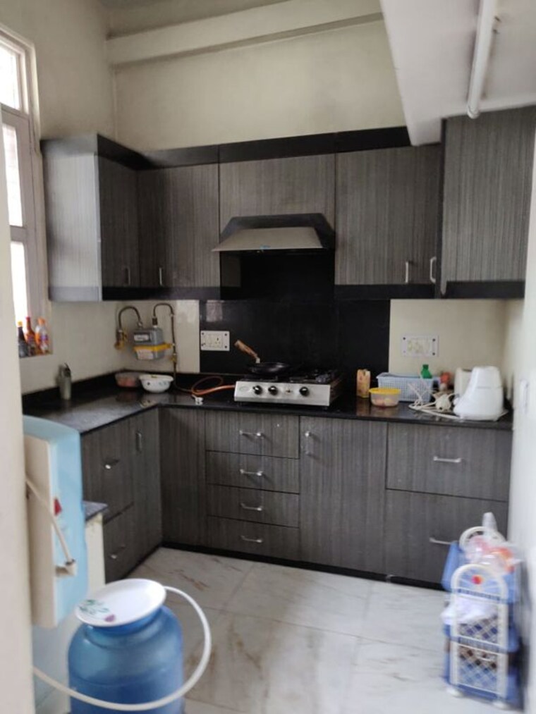 Kitchen, east of kailash 3 Bedroom 1800 Sq.Ft. Builder Floor In East Of Kailash Delhi 10136289