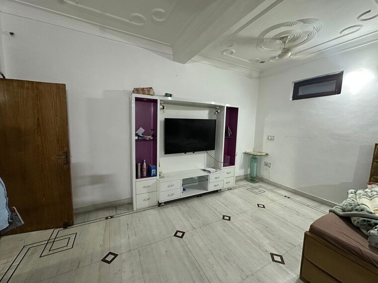 Bathroom, ansal-plaza-sector-23 2 Bedroom 2500 Sq.Ft. Builder Floor In Sector 23 Gurgaon 10136290