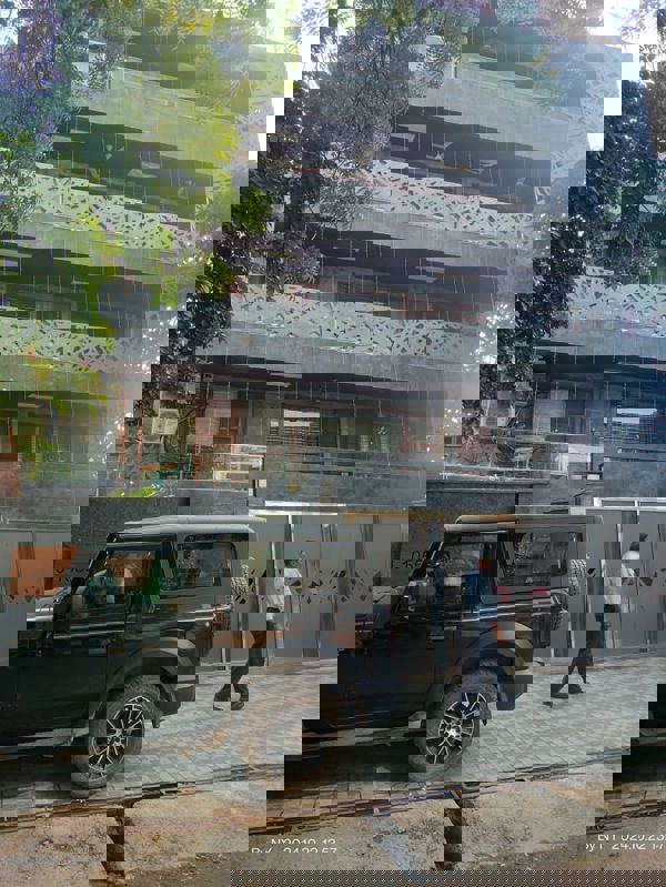 4 BHK + Servant Room 560 Sq.Yd. Independent House in Ansal Plaza Gurgaon