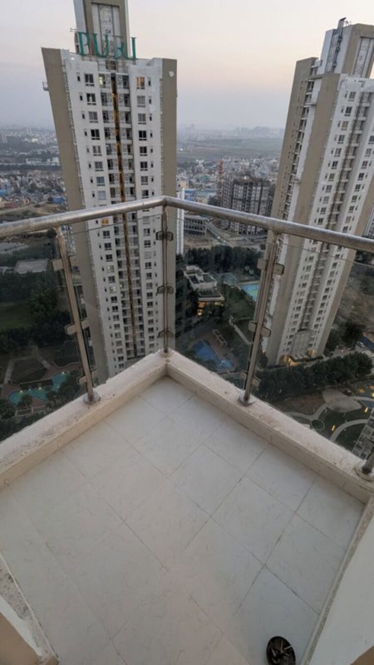 Balcony, hero-homes-gurgaon 3 Bedroom 1689 Sq.Ft. Apartment In Sector 104 Gurgaon 10136309