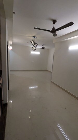 Room in 3 BHK Apartment at Hero Homes Gurgaon, Sector 104 – for Sale