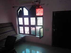 Room in 2 BHK Builder Floor at Lda Colony – for Rent