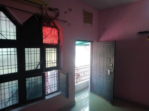  2 BHK Builder Floor at Lda Colony – for Rent